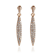 Banhados a ouro 18k delicados brincos e única forma clara strass