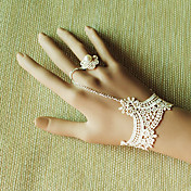 Handmade dentelle blanche Princesse Lolita Bracelet avec perle Anneau