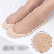 moda senhora sem meias mostram