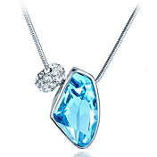 Women's Simple Heart Crystal Short Pendant