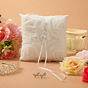 Classic Themed Tulle Ringkussen