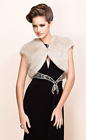 Elegant Short Sleeves Faux Fur Party / Evening Jacket / Wrap