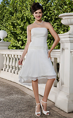 Sheath/Column Strapless Knee-length Asymmetrical Chiffon Wedding Dress