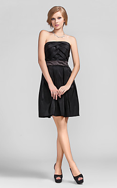 A-line Strapless Short/Mini Taffeta Cocktail Dress
