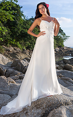 Sheath/Column Spaghetti Straps Court Train Chiffon Wedding Dress