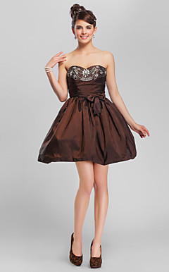 Ball Gown Sweetheart Short/Mini Taffeta Cocktail Dress
