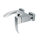 Contemporary Chrome Finish Single Handle Tub Faucet