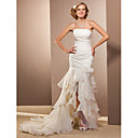 Trumpet/Mermaid Strapless Asymmetrical And Court Train Organza Wedding Dress