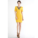 V cou de femmes perlée Robe moulante