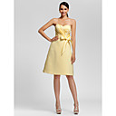 A-line Sweetheart Knee-length Satin Bridesmaid Dress